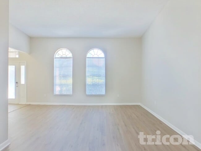 Photo - 1559 McAuliffe Ln