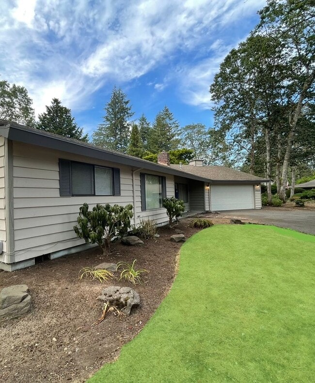 Building Photo - 7022 Citrine Ln SW