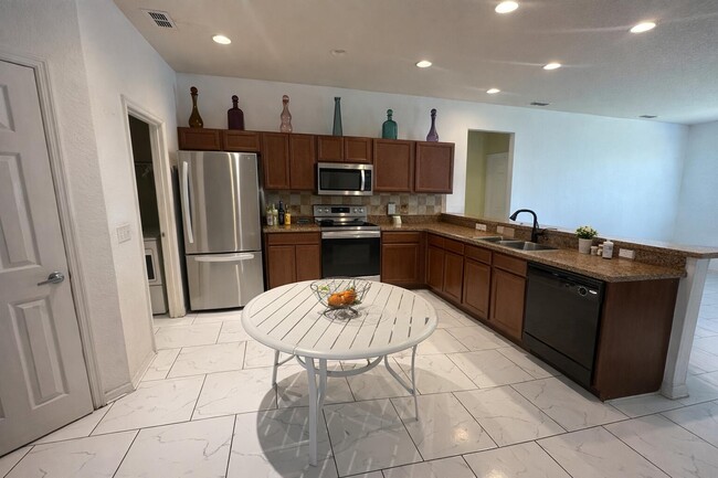 Photo - 1003 Mystery Cir