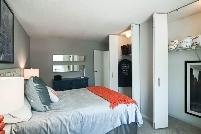 Photo - 109 W Huron St Unit 0405
