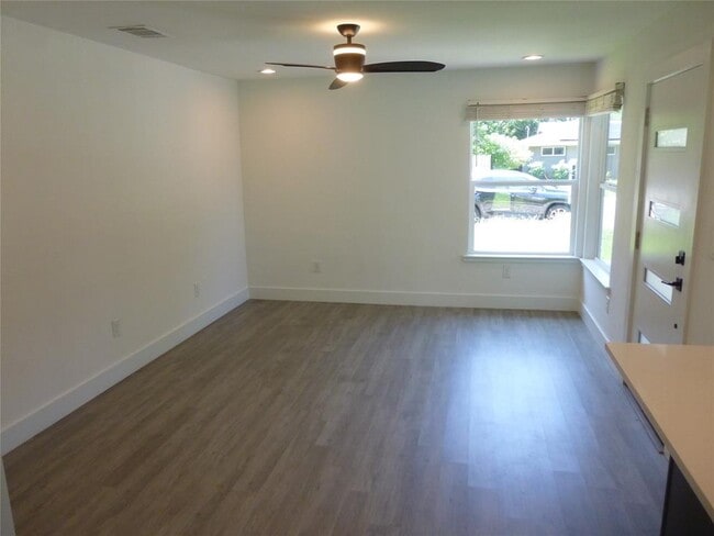 Photo - 7503 Eastcrest Dr