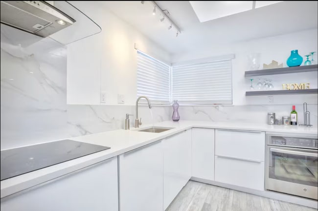 Photo - 1966 Rockledge Dr