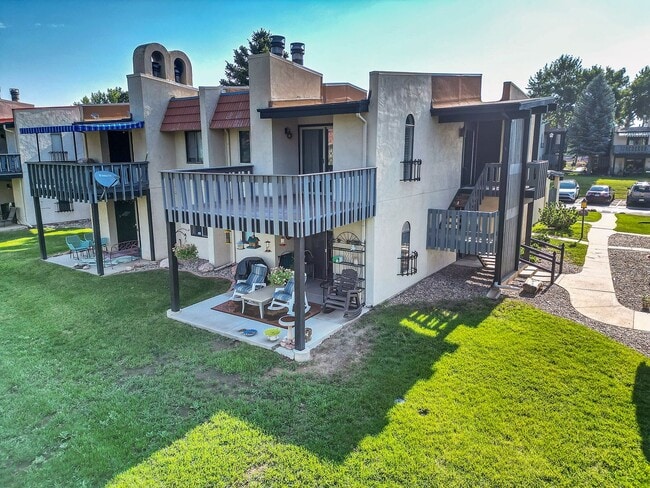 Photo - 1058 Fontmore Rd