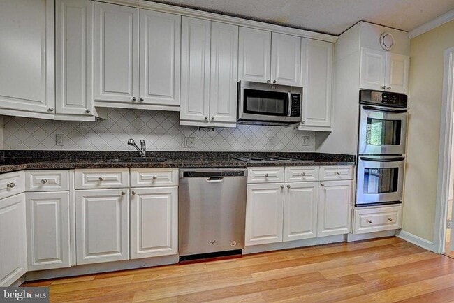 Photo - 8370 Greensboro Dr Unit 126
