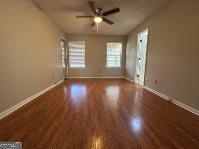 Photo - 2220 Goodwood Blvd SE