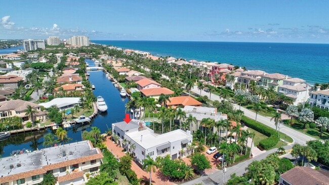 Building Photo - 1121 Bel Air Dr