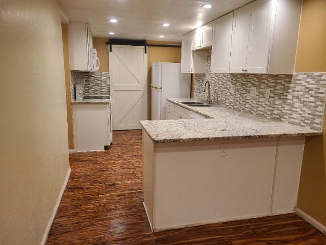 Photo - 333 E 300 N Unit B