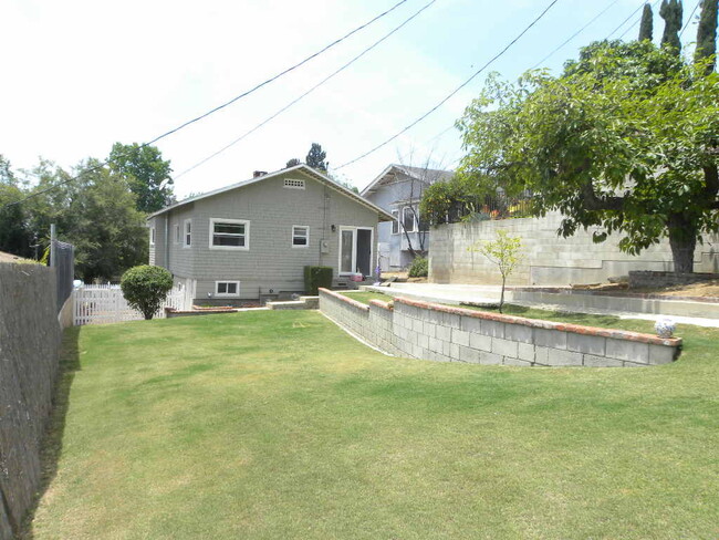 Photo - 324 Vista Pl