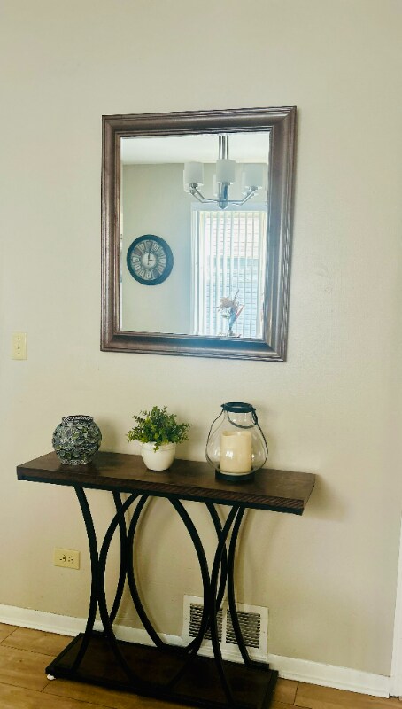 7353 S Kenwood Ave Unit 2nd floor