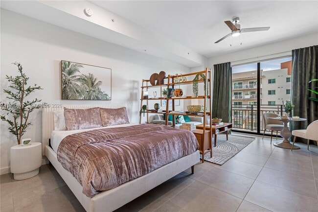 Building Photo - 4 N Federal Hwy Unit 641