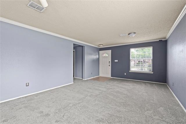 Photo - 1600 Dragonback Pass