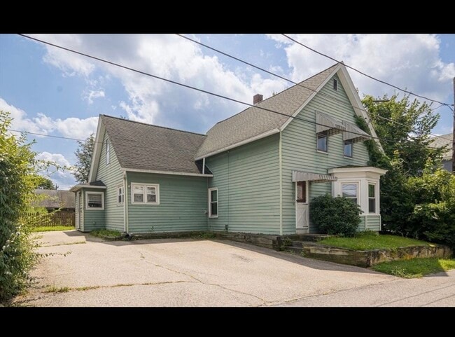 Photo - 12 Brookline St