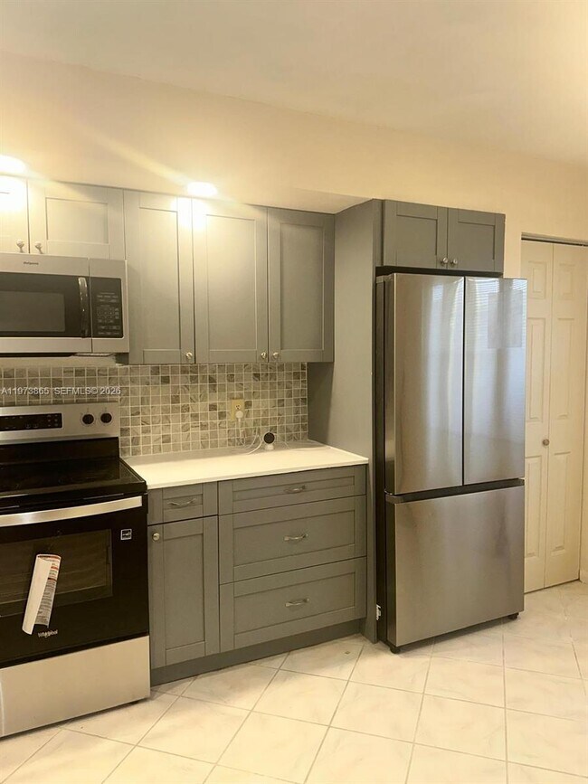 Photo - 12800 SW 7th Ct Unit 306G