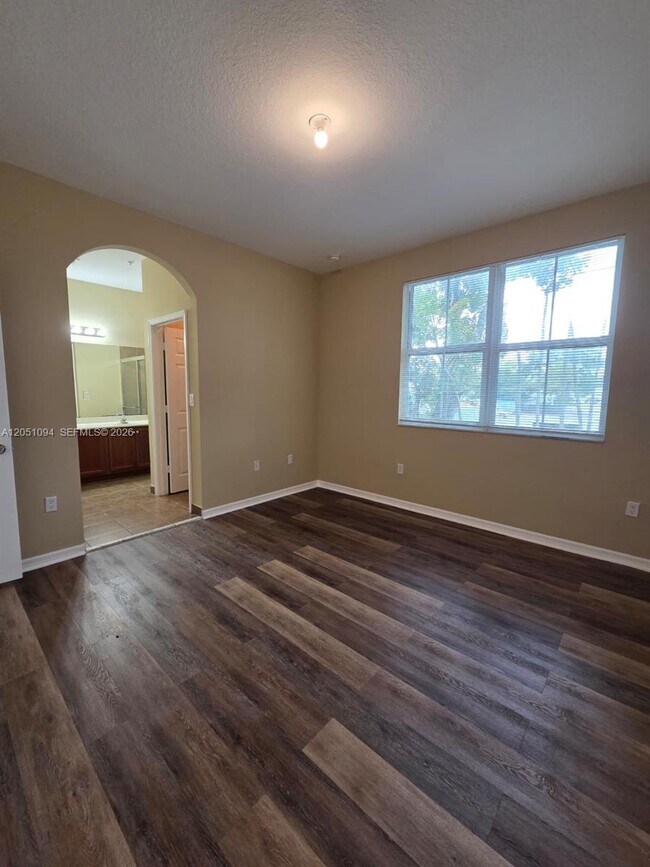 Photo - 2851 W Prospect Rd