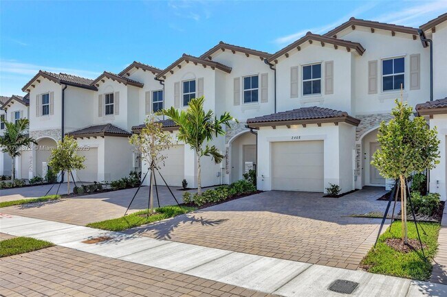 Photo - 2412 SE 29th St Townhome