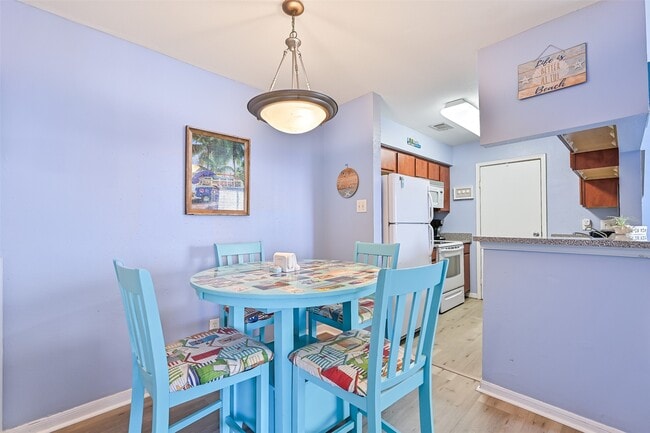 Photo - 3506 Cove View Blvd