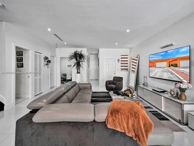 Photo - 7565 NW 177th Terrace