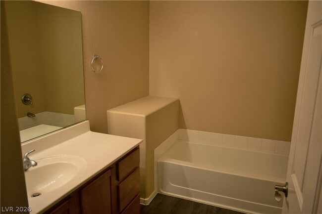 Photo - 2291 W Horizon Ridge Pkwy Unit 5128