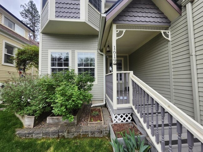 Photo - 1619 W 13th Ave