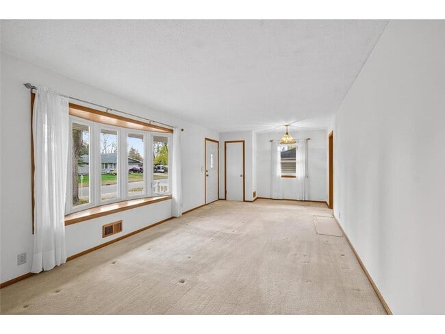 Photo - 7201 Kentucky Ave N