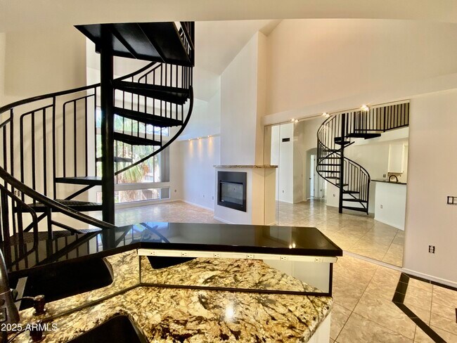 Building Photo - 1701 E Colter St Unit 476 Rental