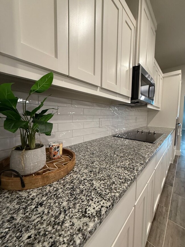 Photo - 3/2/2 Godley ISD + Pet Welcome Sprinklers - WALK IN SHOWER