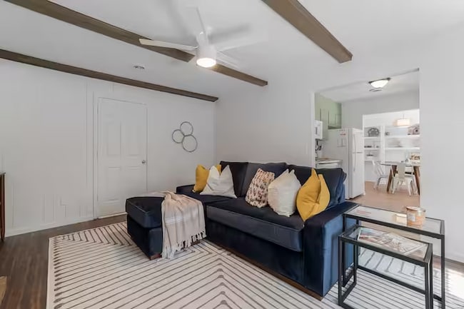 Photo - 122 Westview Dr