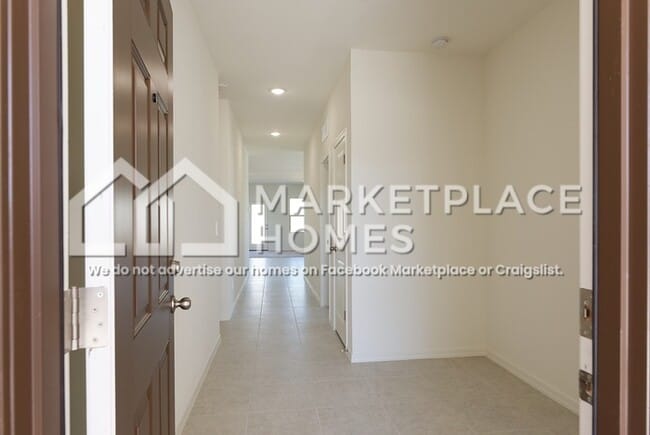 Photo - 4924 N 192nd Ln