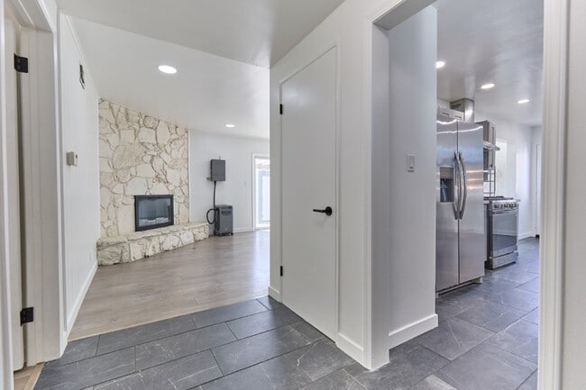 Photo - 1410 Central Ave Unit 1410 Central Ave