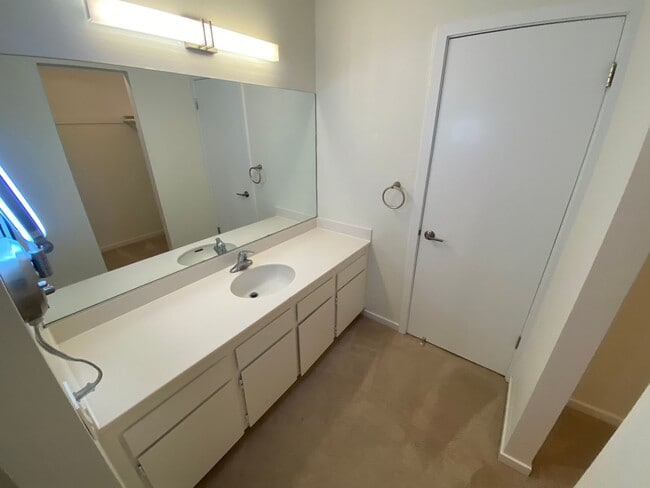 Photo - Beautiful Spacious Novato Living in a Convenient Central Location! 2 Bedroom 1.5 Bathroom with Pa...