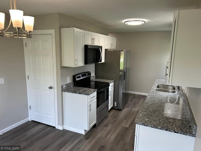 Photo - 20555 Smith St NW