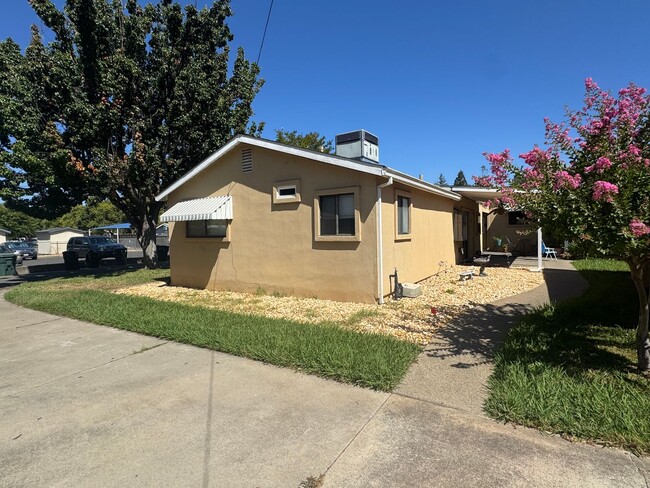 Photo - 2720 Larry Ln Unit 2720 #B