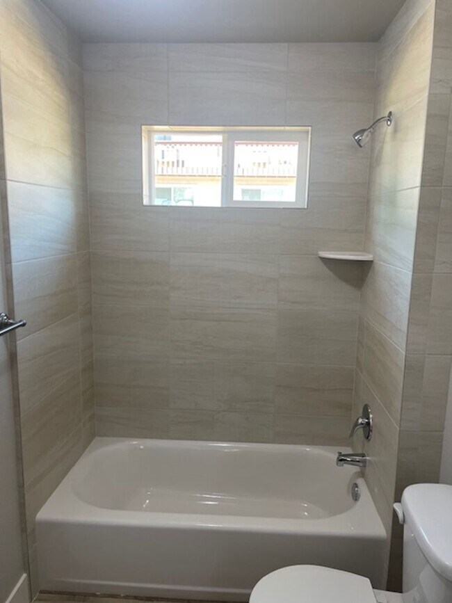 RESTRICTEDBe the FIRST to live in Rental House Rental in