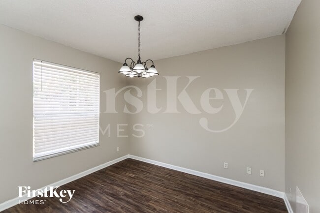 Photo - 1133 Serenade St NW