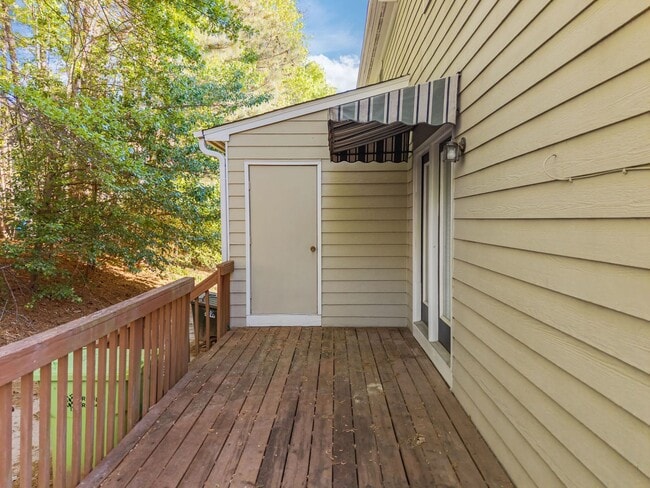 Photo - Fantastic End-Unit Townhome Available Now!