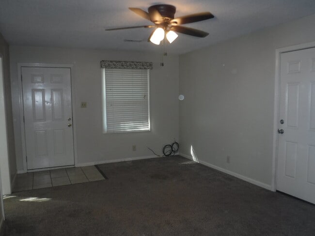 Photo - 4609 Cheyenne Rd