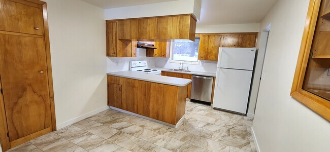 Photo - 806 W Westview Ave