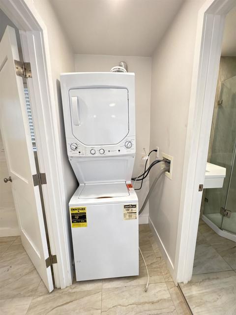 Photo - 2771 Logan Ave