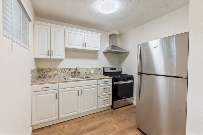 Photo - Catalina Apartments Unidad F