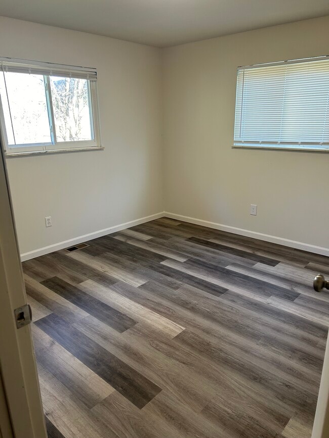 Photo - 3408-3408 Shenandoah Ave Unidad 1