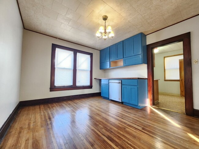 Photo - 183 N Wayne Ave