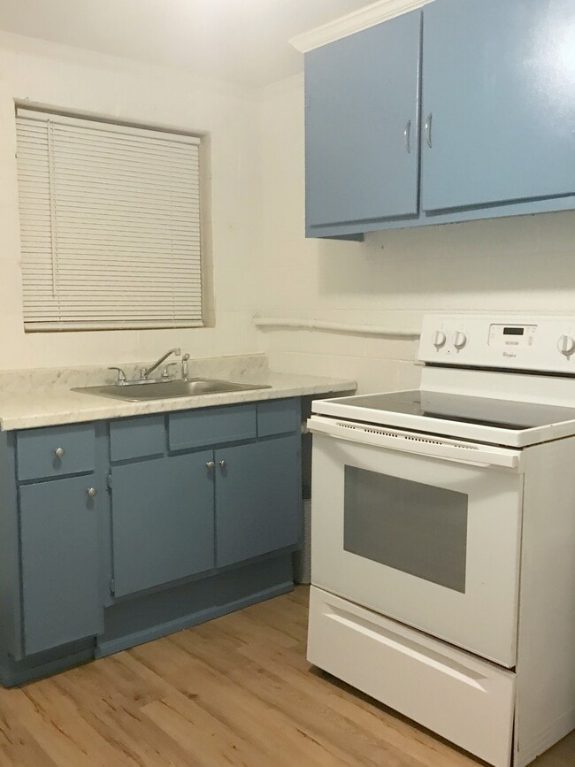 Photo - 219 S 7th St