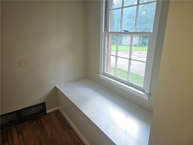 Building Photo - 150 Ralph Sheriff Rd