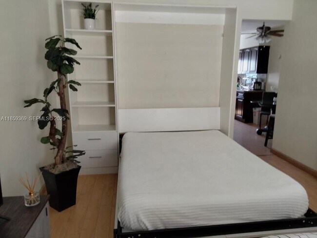 Photo - 4015 Indian Creek Dr Unidad 307