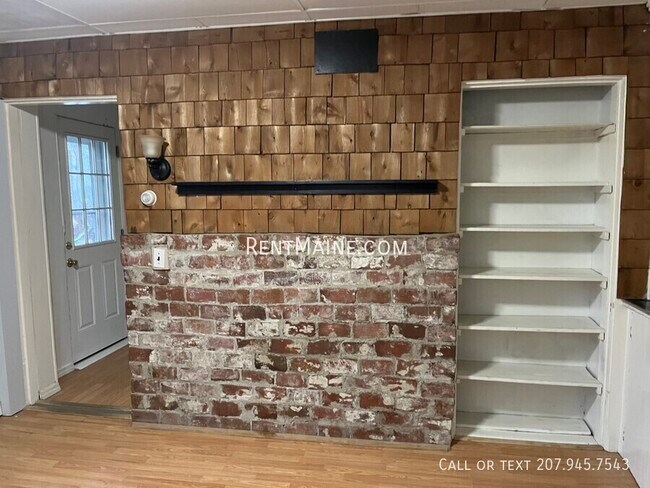 Photo - 439 Fourth St. Apt. Unidad 3