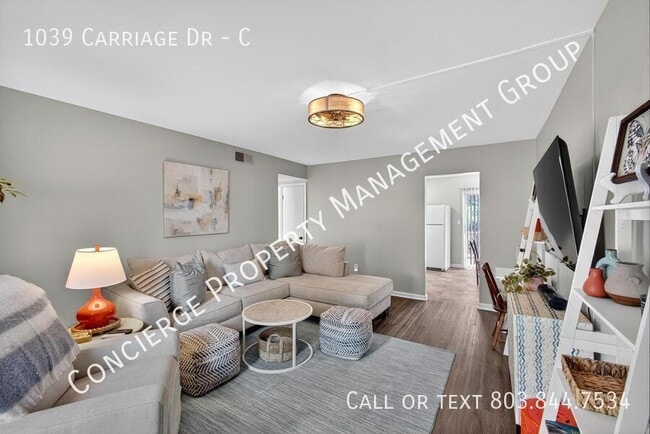 Photo - 1039 Carriage Dr