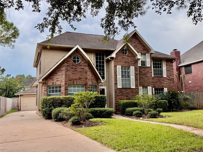 Building Photo - 2623 Double Lake Dr