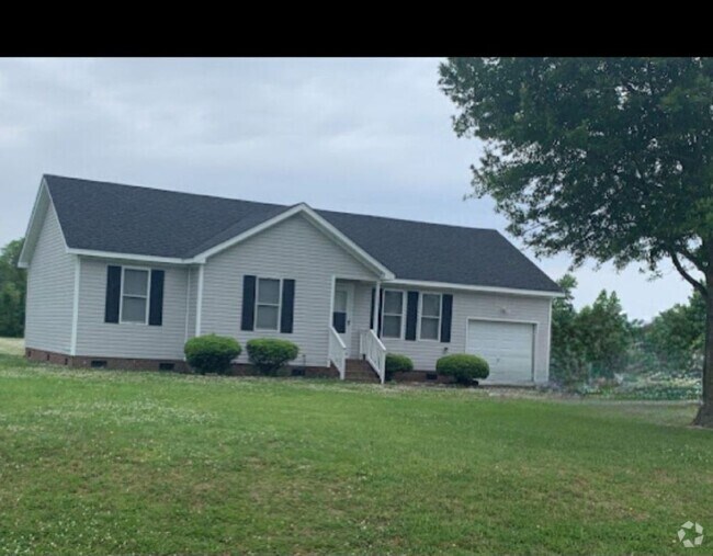 Building Photo - Great Location for VA Commuter/ Camden Cou... Rental
