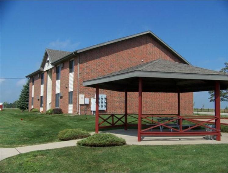 Creston Park Apartments - Creston Park Apartments