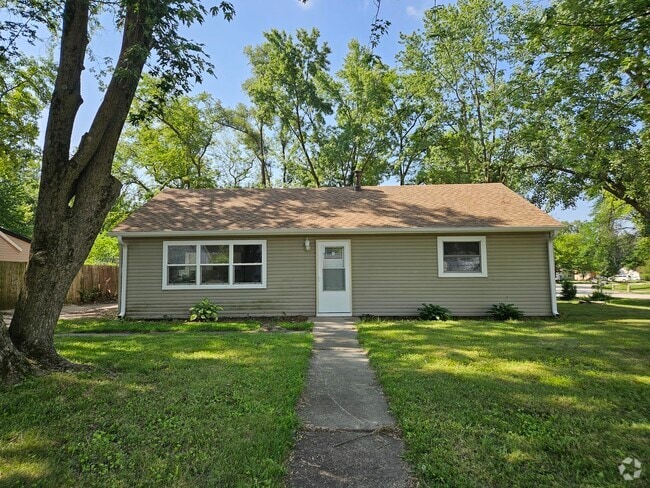 Building Photo - 34W739 Clyde Pkwy Rental